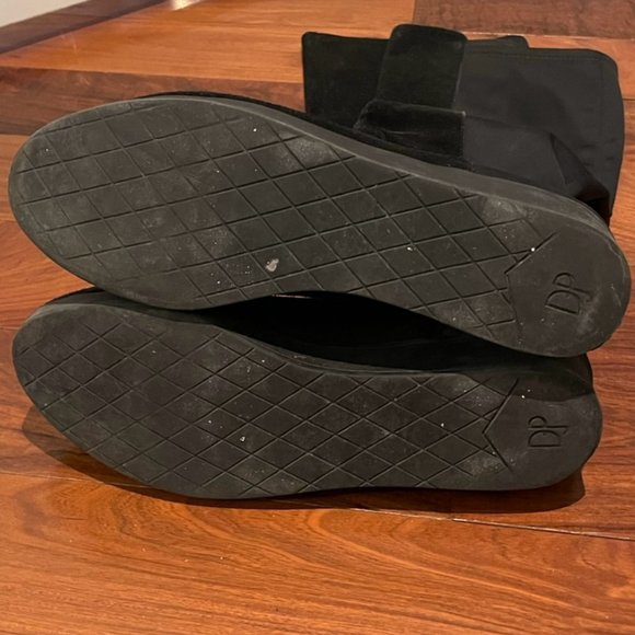 Fall/Winter Suede Black Boots - Size 8 - Picture 5 of 6